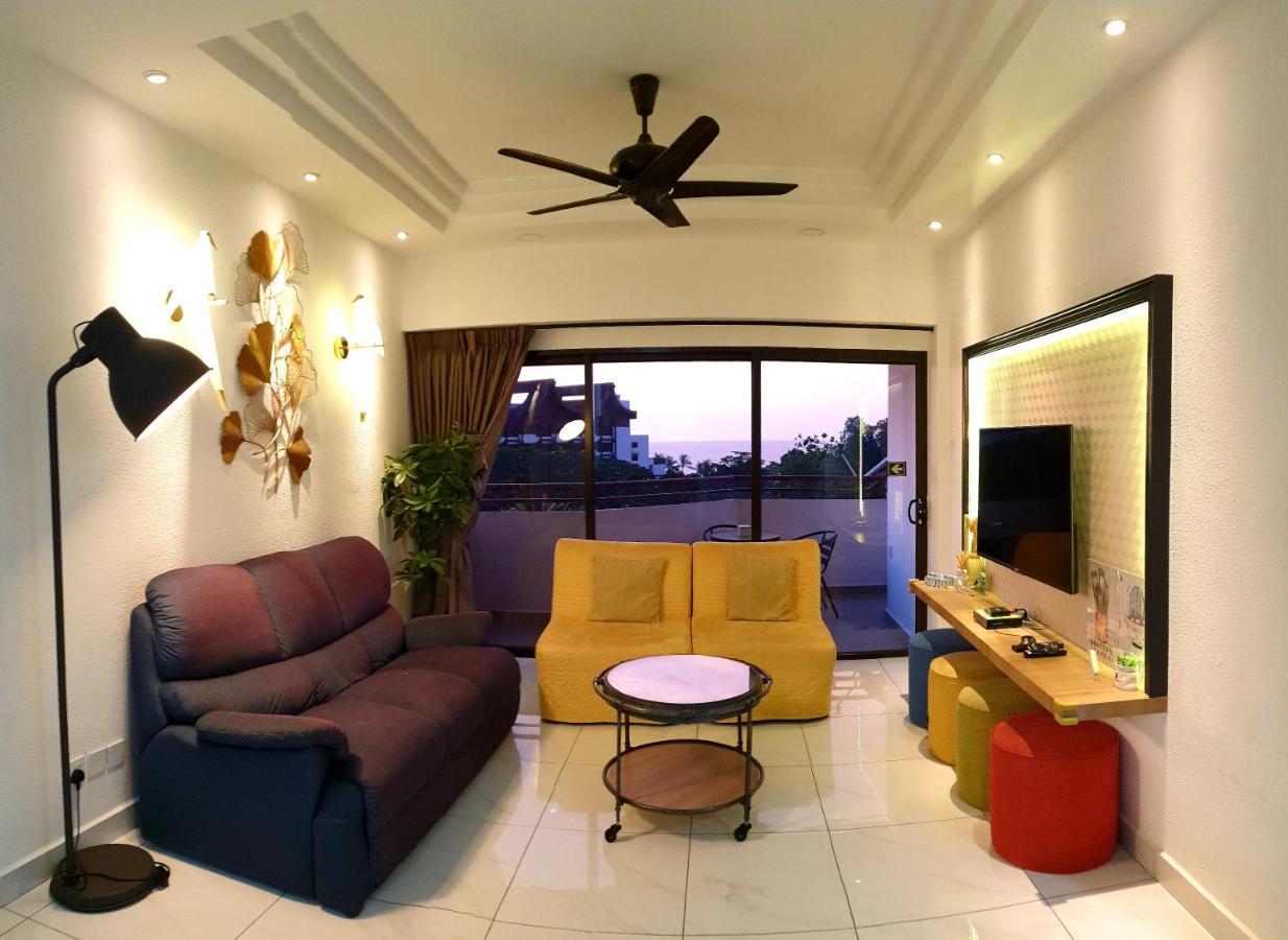 Sri Sayang By Coral Holiday Resort บาตูเฟอริงกี ภายนอก รูปภาพ