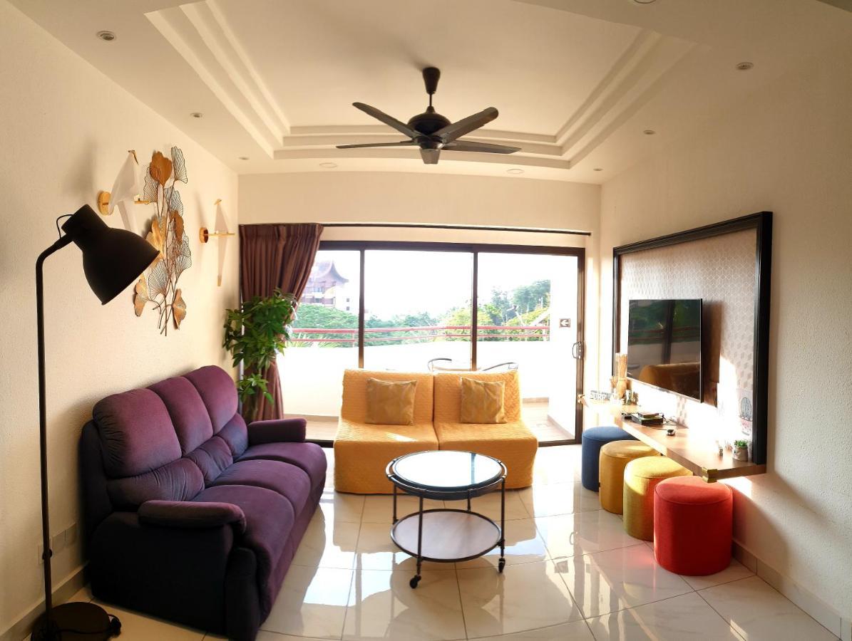 Sri Sayang By Coral Holiday Resort บาตูเฟอริงกี ภายนอก รูปภาพ